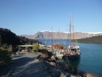 Promenade en bateau sur la caldera - île de Santorin Photo 24