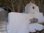Église avec source Zoodochos Pigi - île de Santorin Photo 10